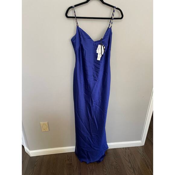 Aqua Satin Cowl Open Back Gown -
Exclusive blue size 12 women prom wedding - Picture 2 of 8